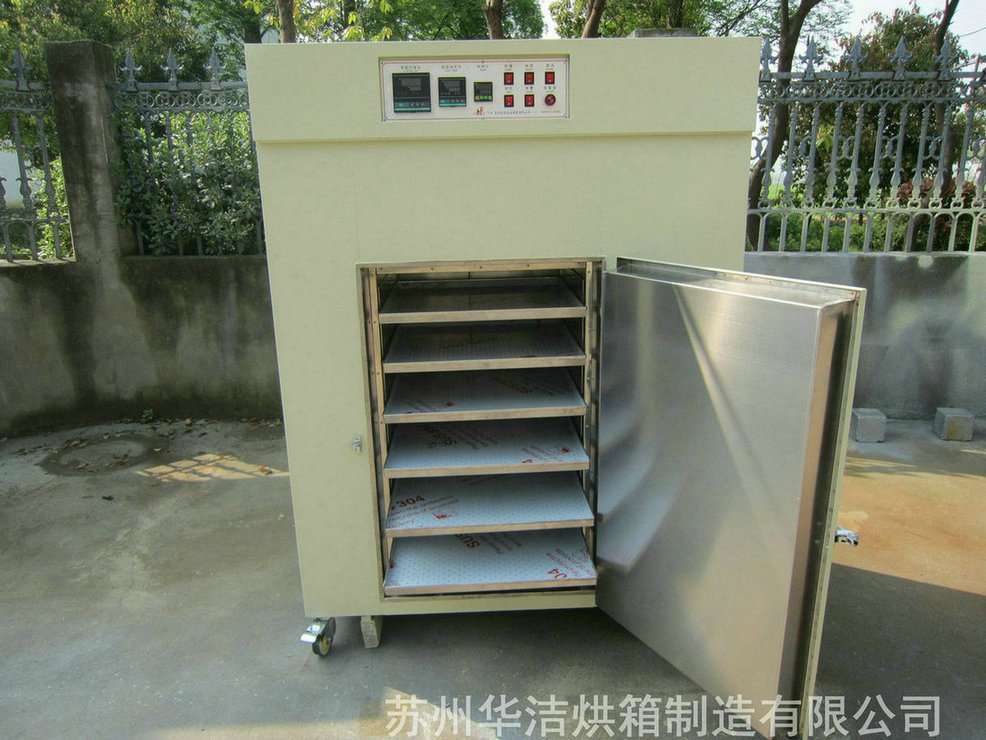 潔凈烘箱的隔熱層到底多厚呢？